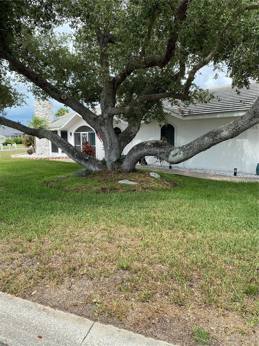 355 Eden Dr, Englewood, FL 34223 photo