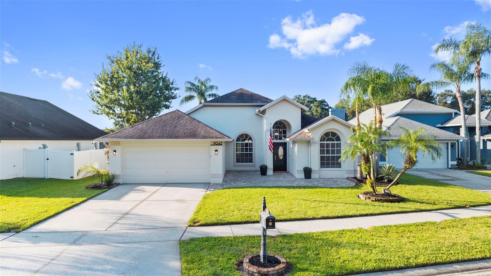 9042 Breland Dr, Tampa, FL 33626 photo