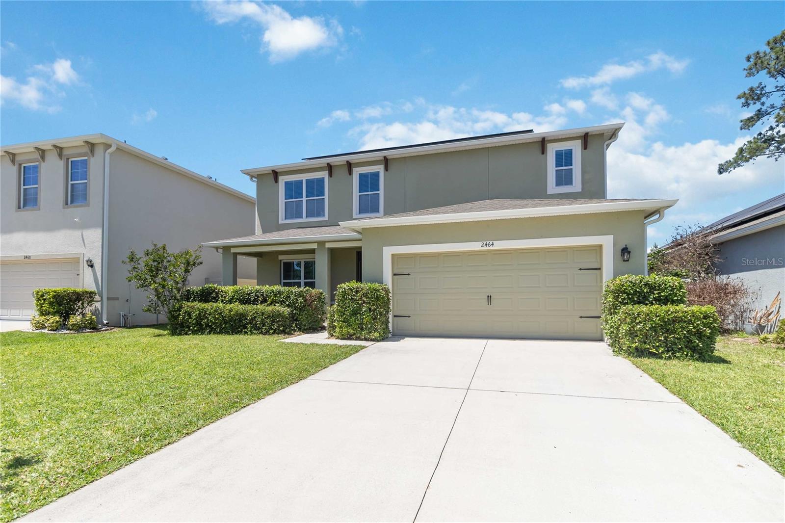 2464 White Poppy Dr, Kissimmee, FL 34747 photo