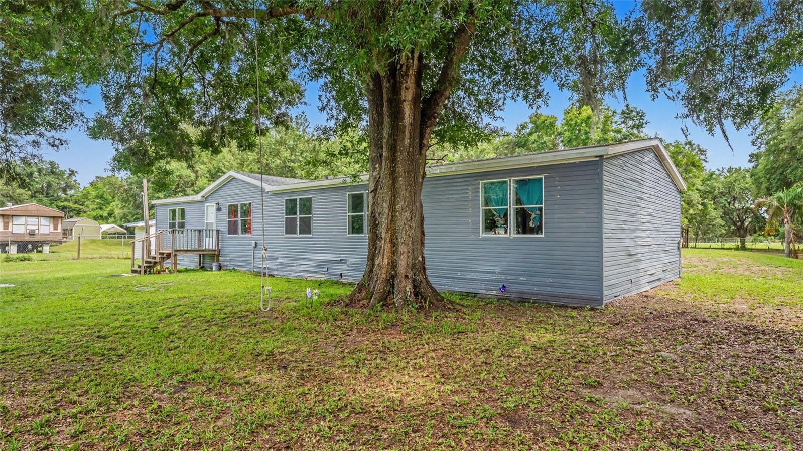 4736 Walnut Cir, Lakeland, FL 33810 photo