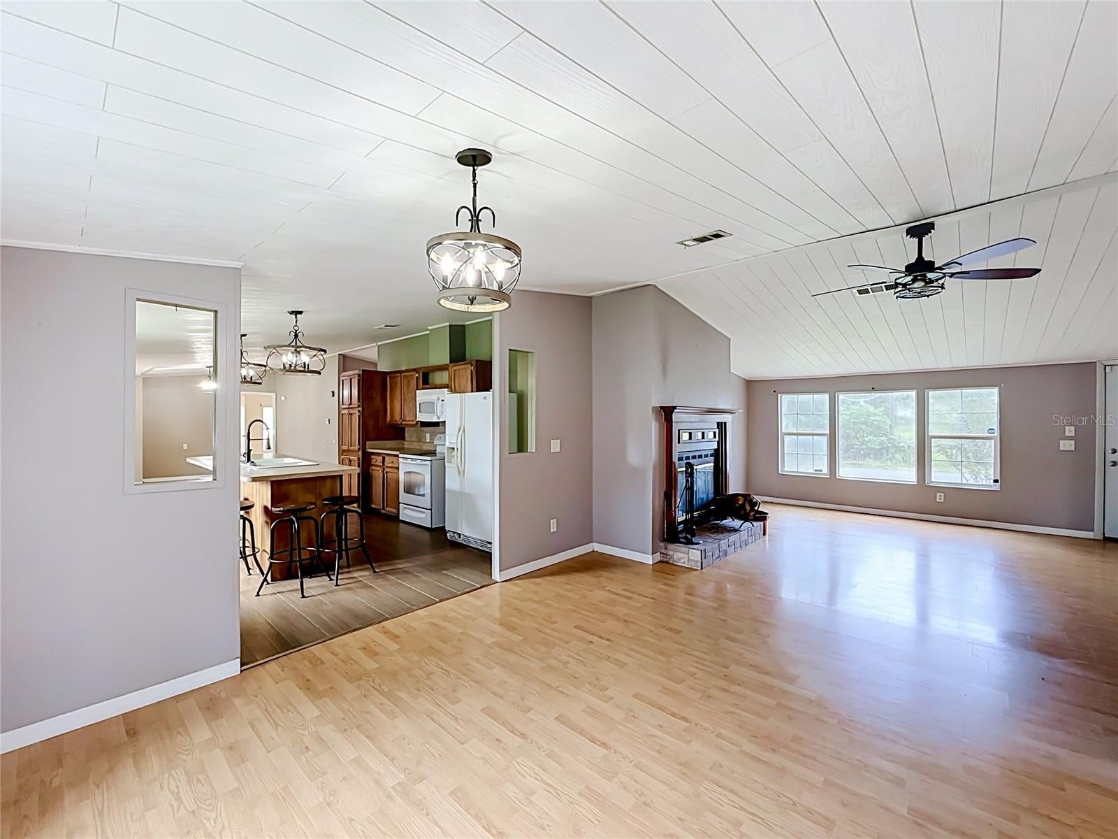8585 NW 15 Ave, Ocala, FL 34475 photo