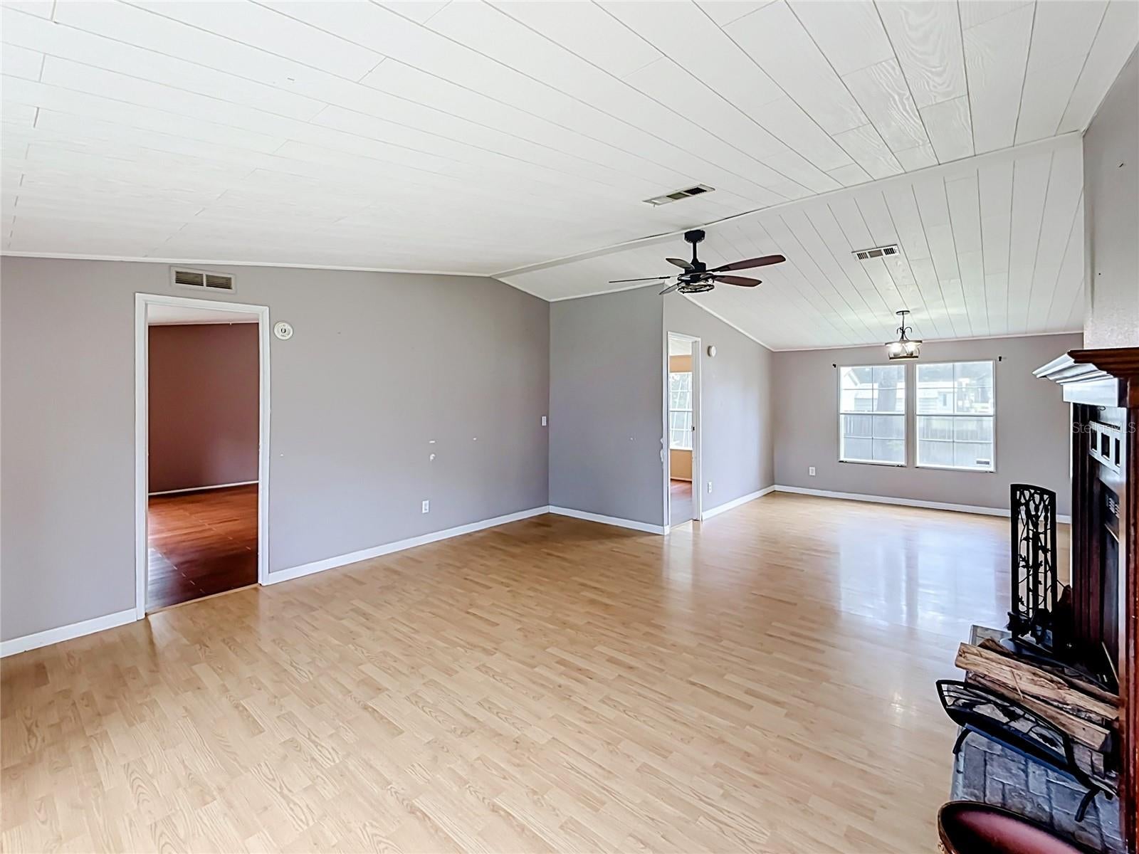 8585 NW 15 Ave, Ocala, FL 34475 photo