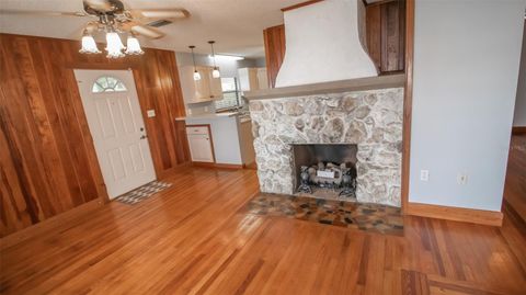 Single Family Residence in MELROSE FL 7925 NE 221ST STREET 8.jpg