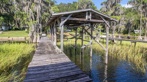 Single Family Residence in MELROSE FL 7925 NE 221ST STREET 31.jpg