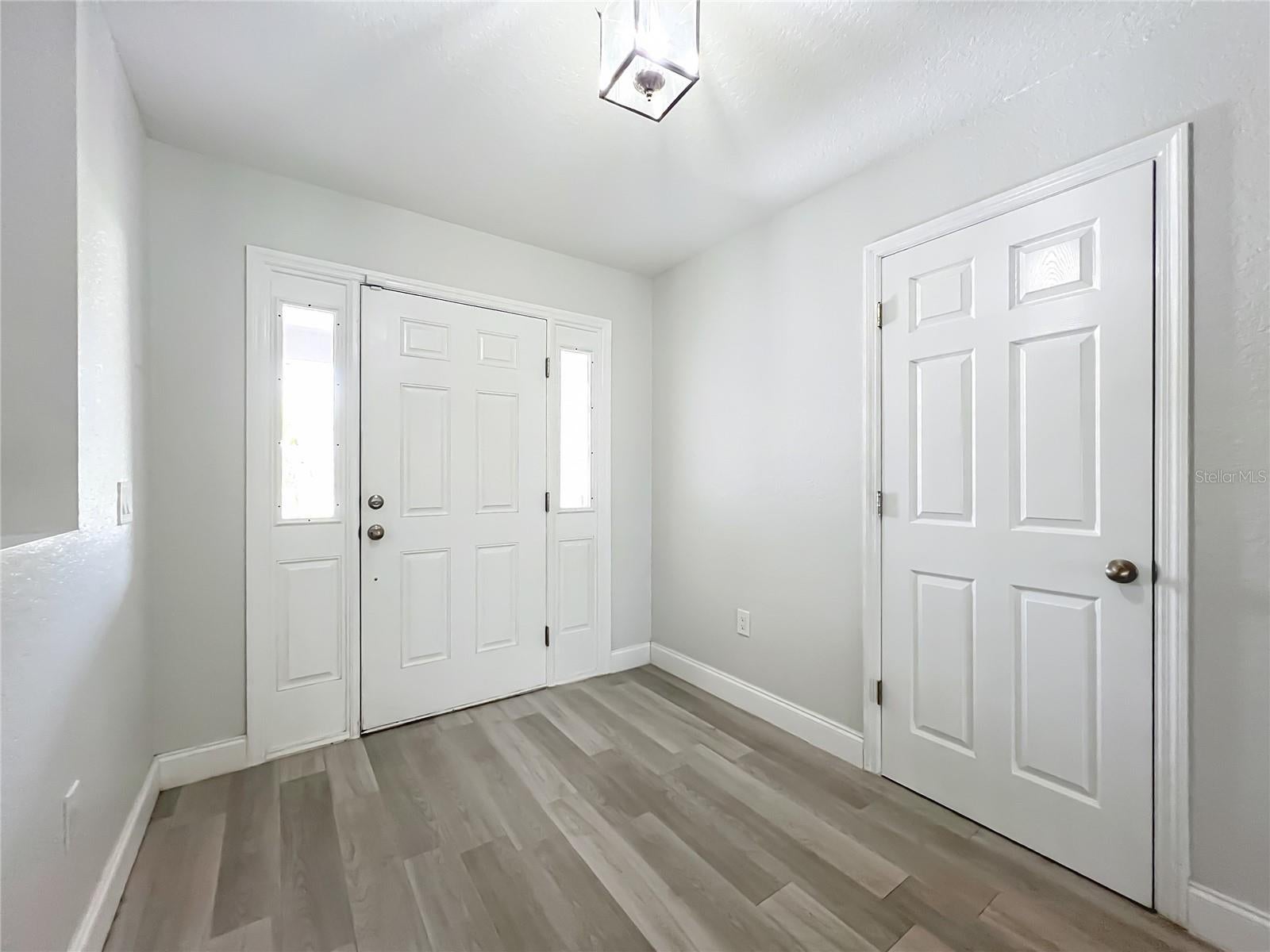 12368 Killian St, Spring Hill, FL 34609 photo