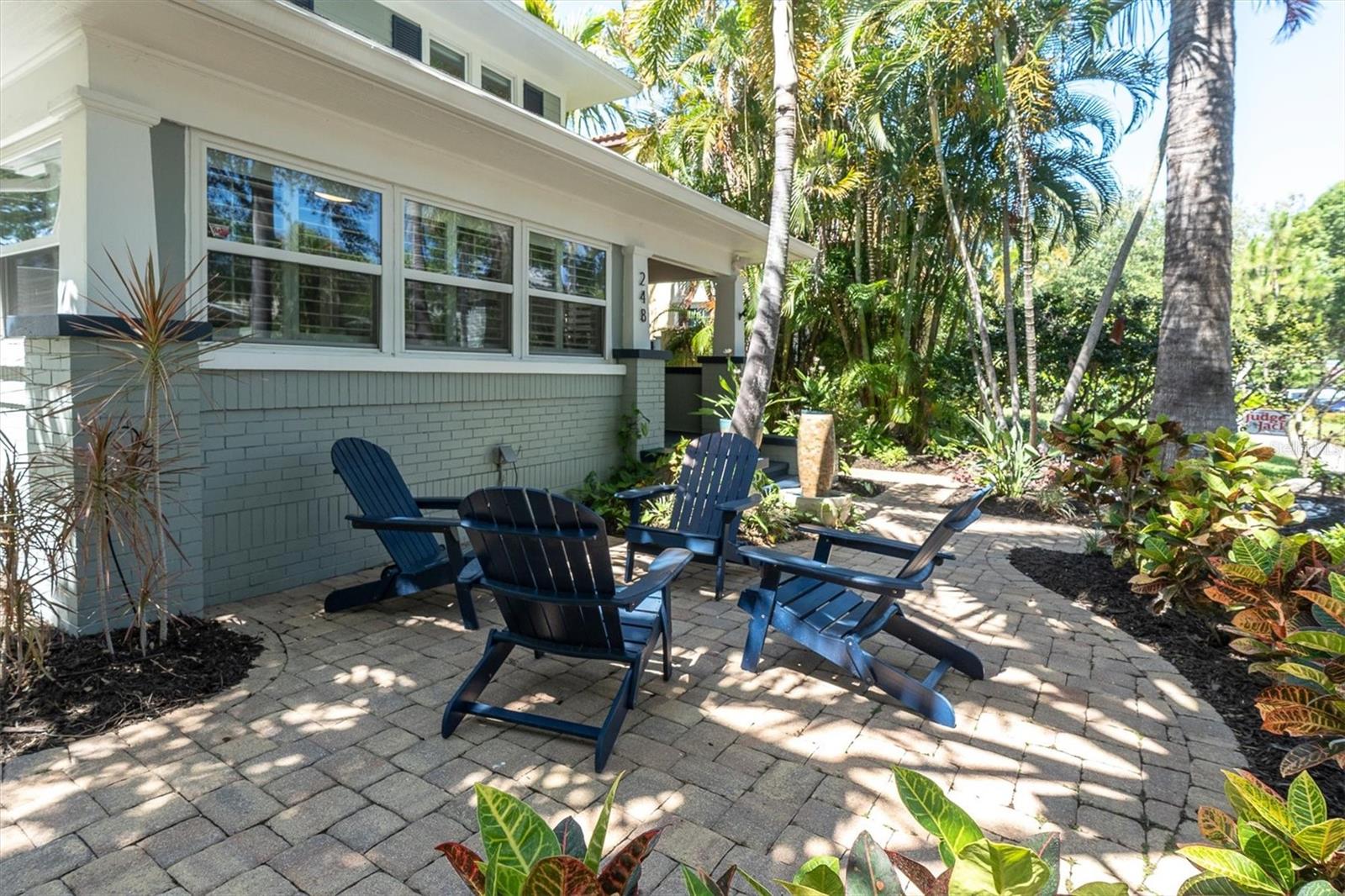 248 14 Ave, Saint Petersburg, FL 33701 photo