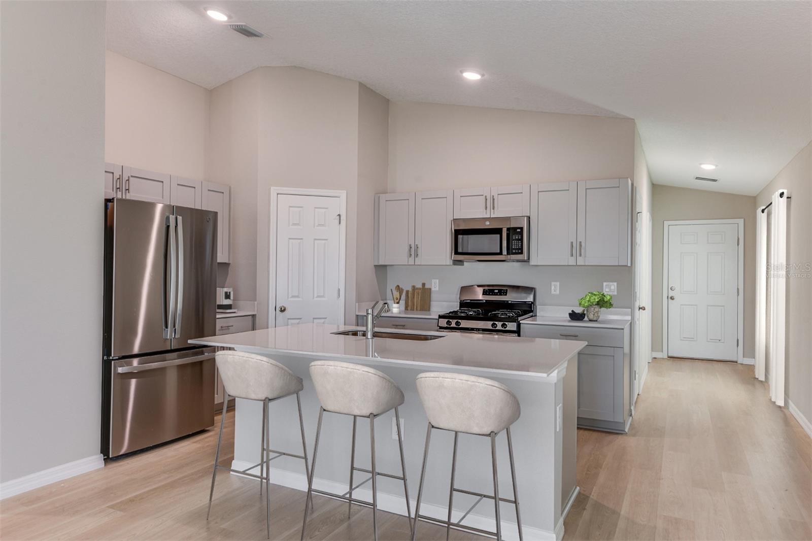 15250 Maude Landing Loop, Wimauma, FL 33598 photo