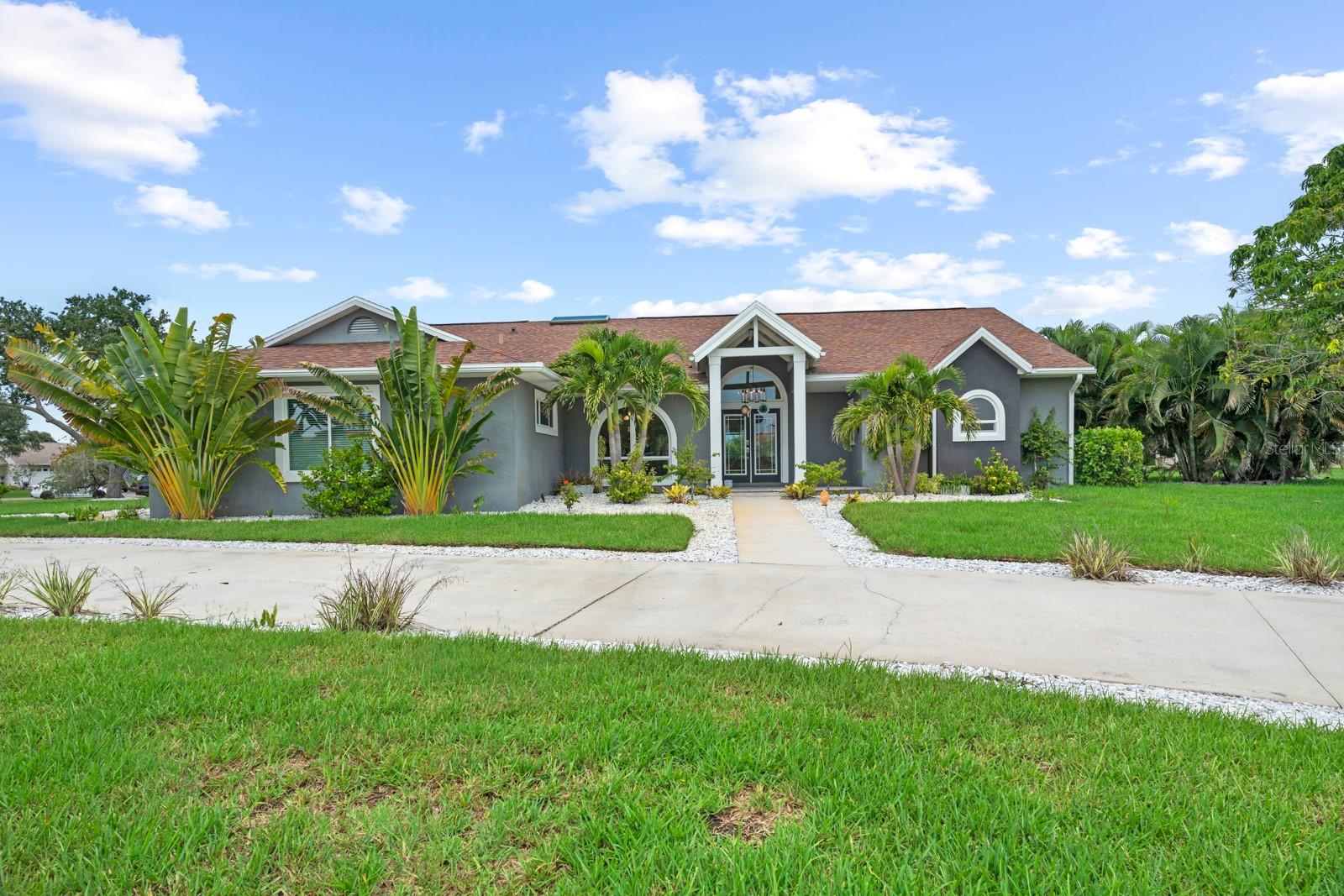 6187 9 Avenue Cir, Bradenton, FL 34212 photo