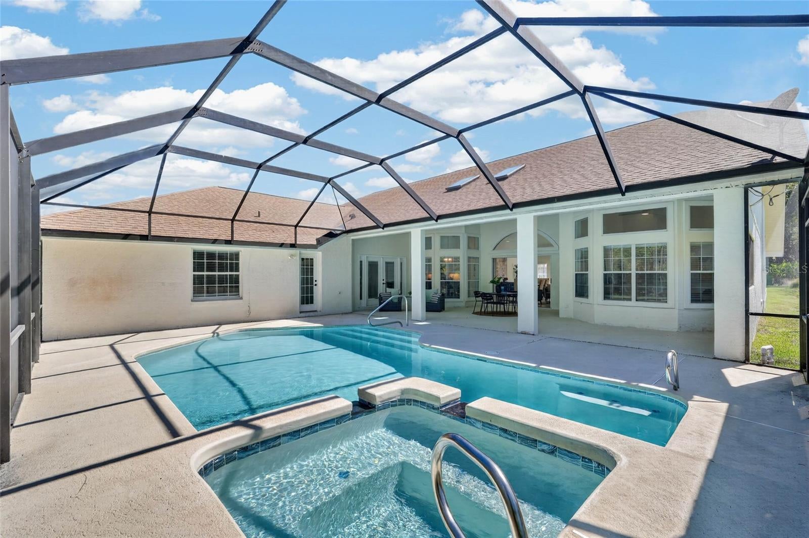 107 Lindsay Dr, Palm Coast, FL 32137 photo