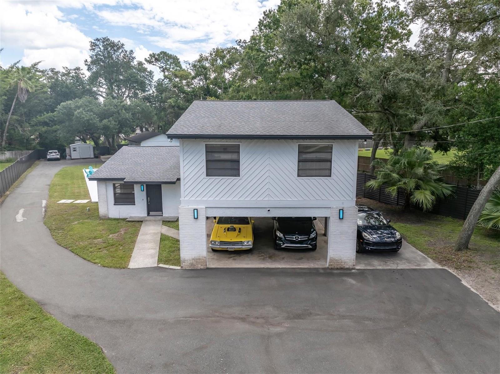 12409 North Blvd, Tampa, FL 33612