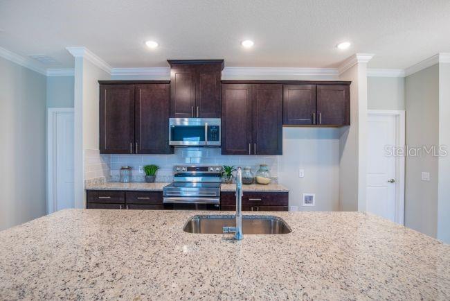39 Poplar Dr, Palm Coast, FL 32164 photo