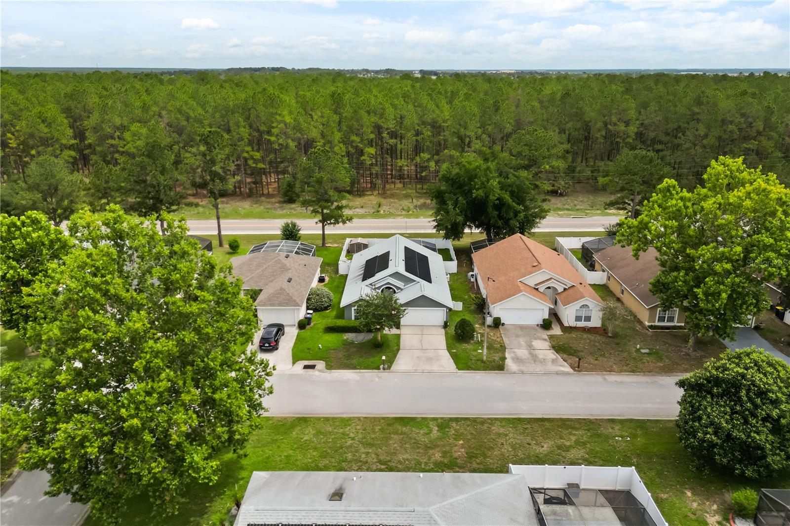 638 Pine Cone Dr, Davenport, FL 33897 photo