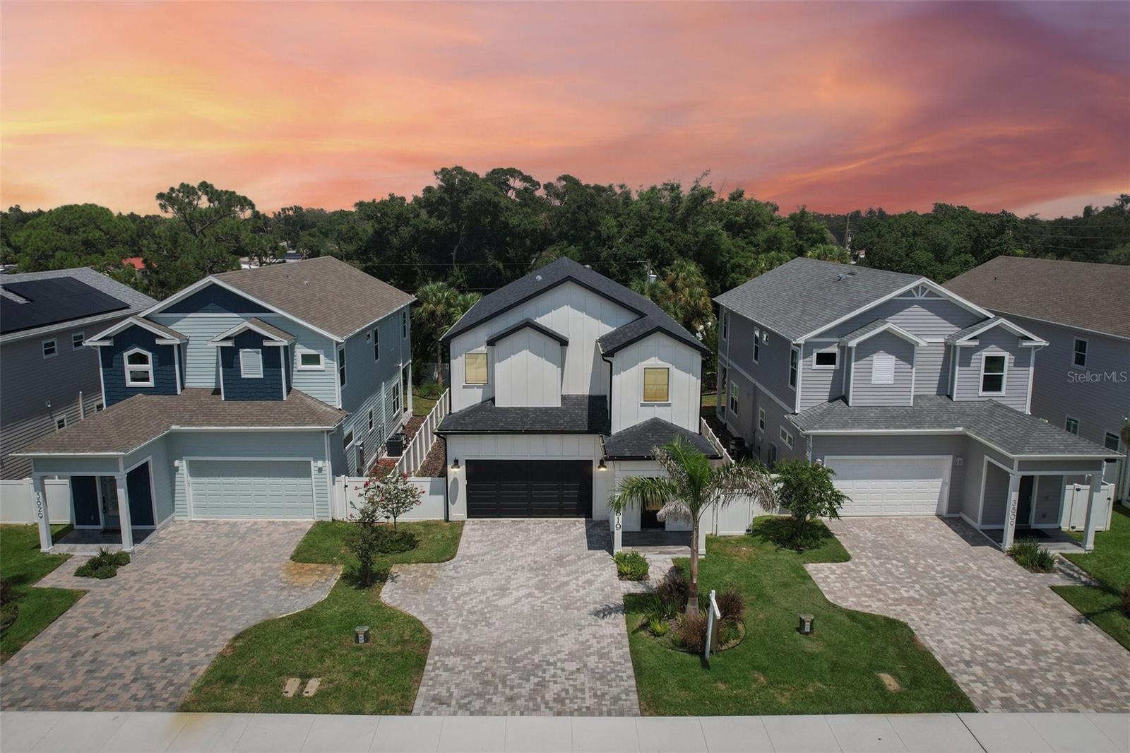 3819 71 St, Saint Petersburg, FL 33709 photo