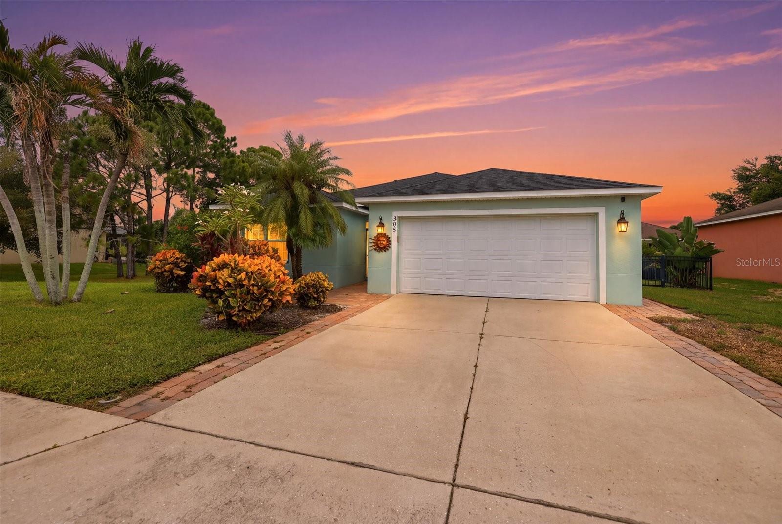 305 65 Ave, Bradenton, FL 34203