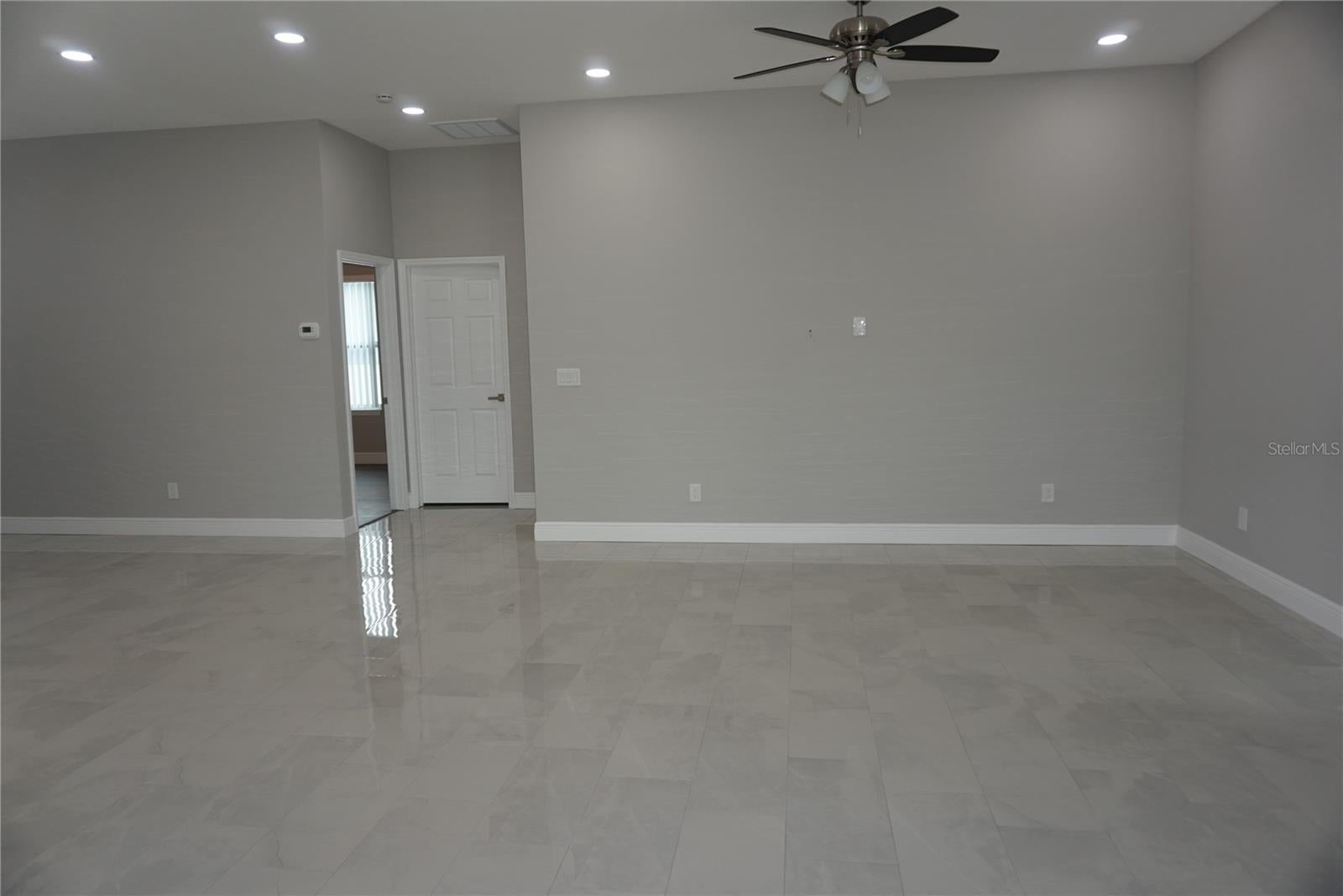 12572 Tree St, Largo, FL 33773 photo