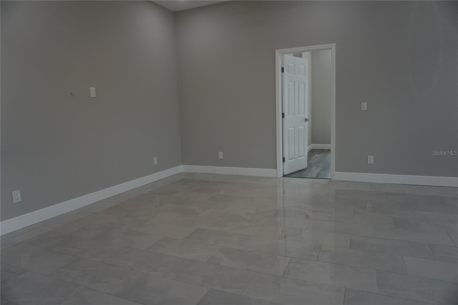 12572 Tree St, Largo, FL 33773 photo