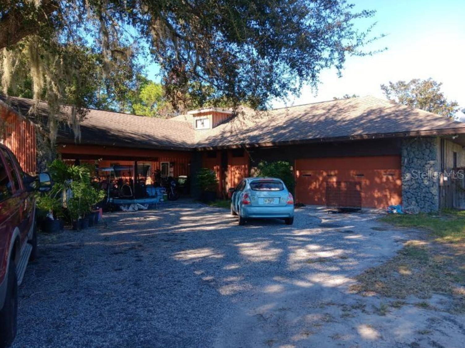 2922 Rustwood Ln, Eustis, FL 32726