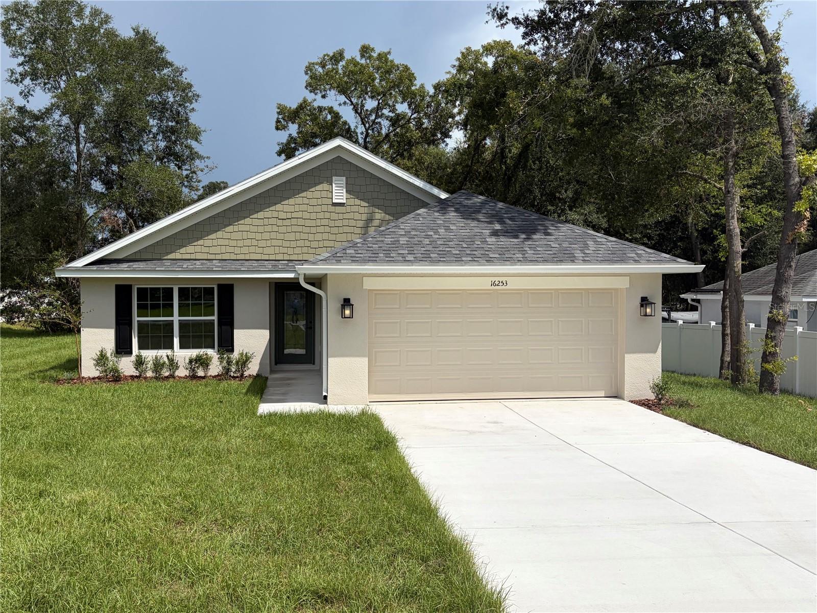16253 83 Ct, Summerfield, FL 34491
