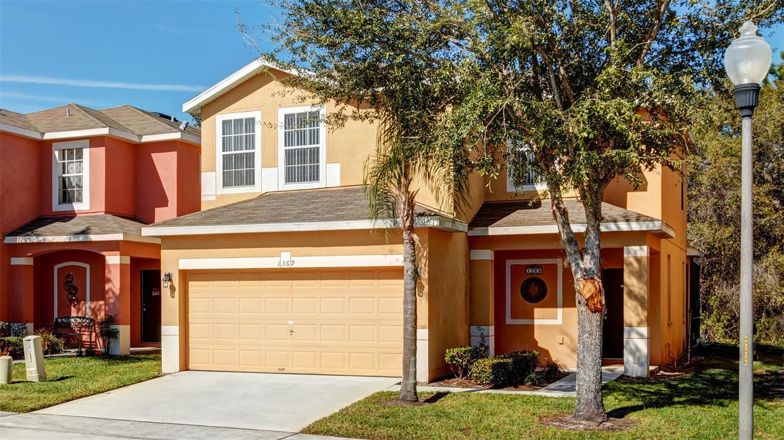 1369 Royal Ridge Dr, Davenport, FL 33896 photo