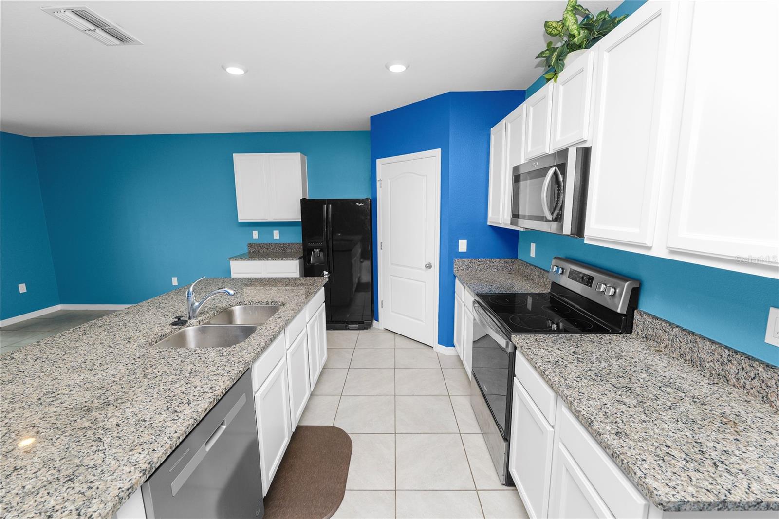 1810 Eagle Hammock Blvd, Eagle Lake, FL 33839 photo
