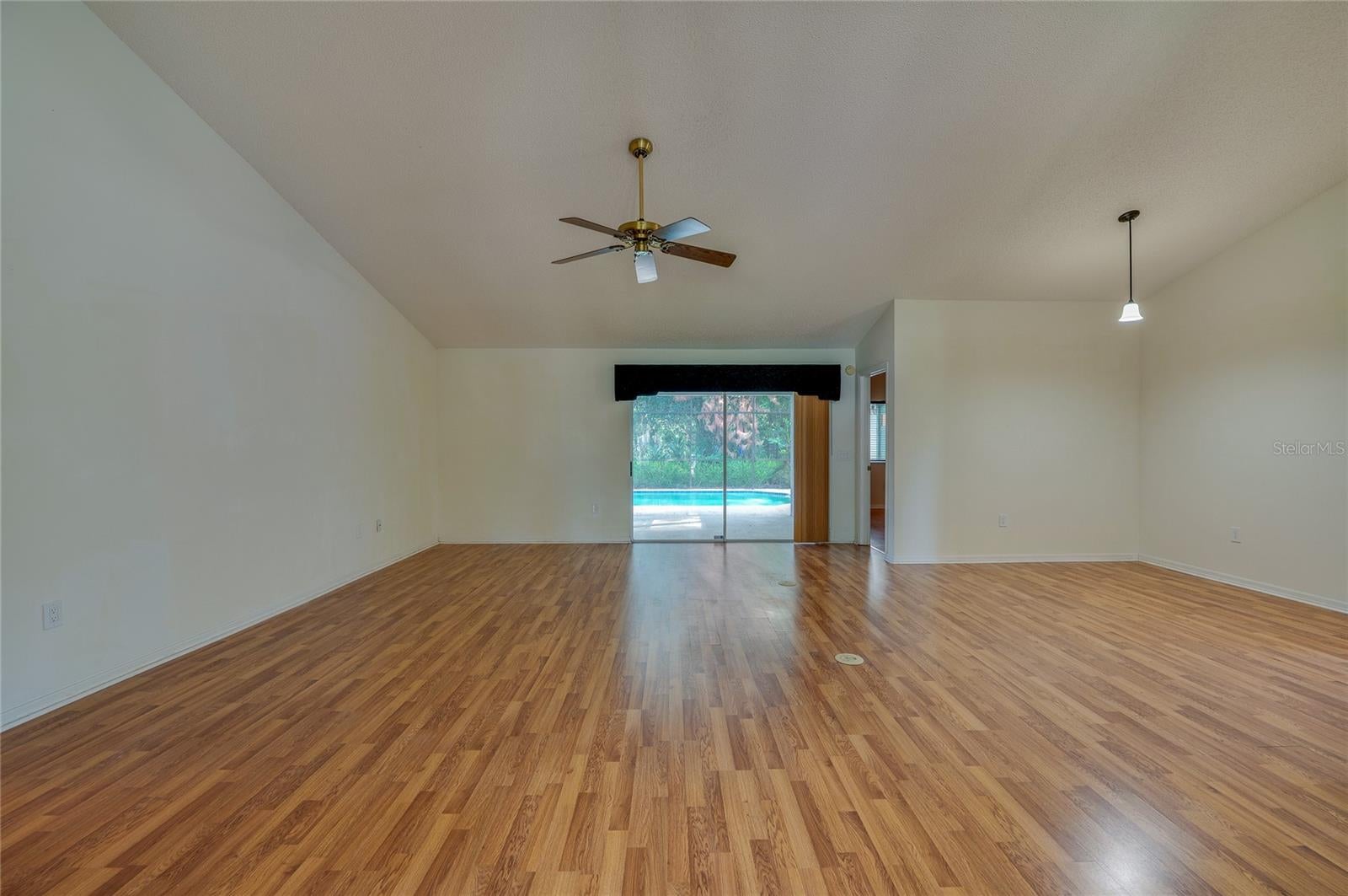 203 Live Oak Ct, Lake Mary, FL 32746 photo