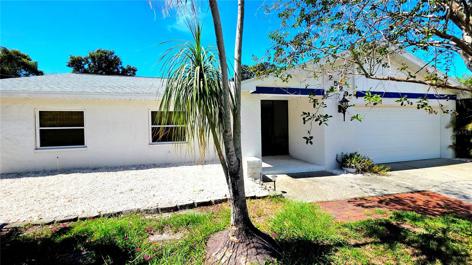 2529 Indigo Dr, Dunedin, FL 34698 photo