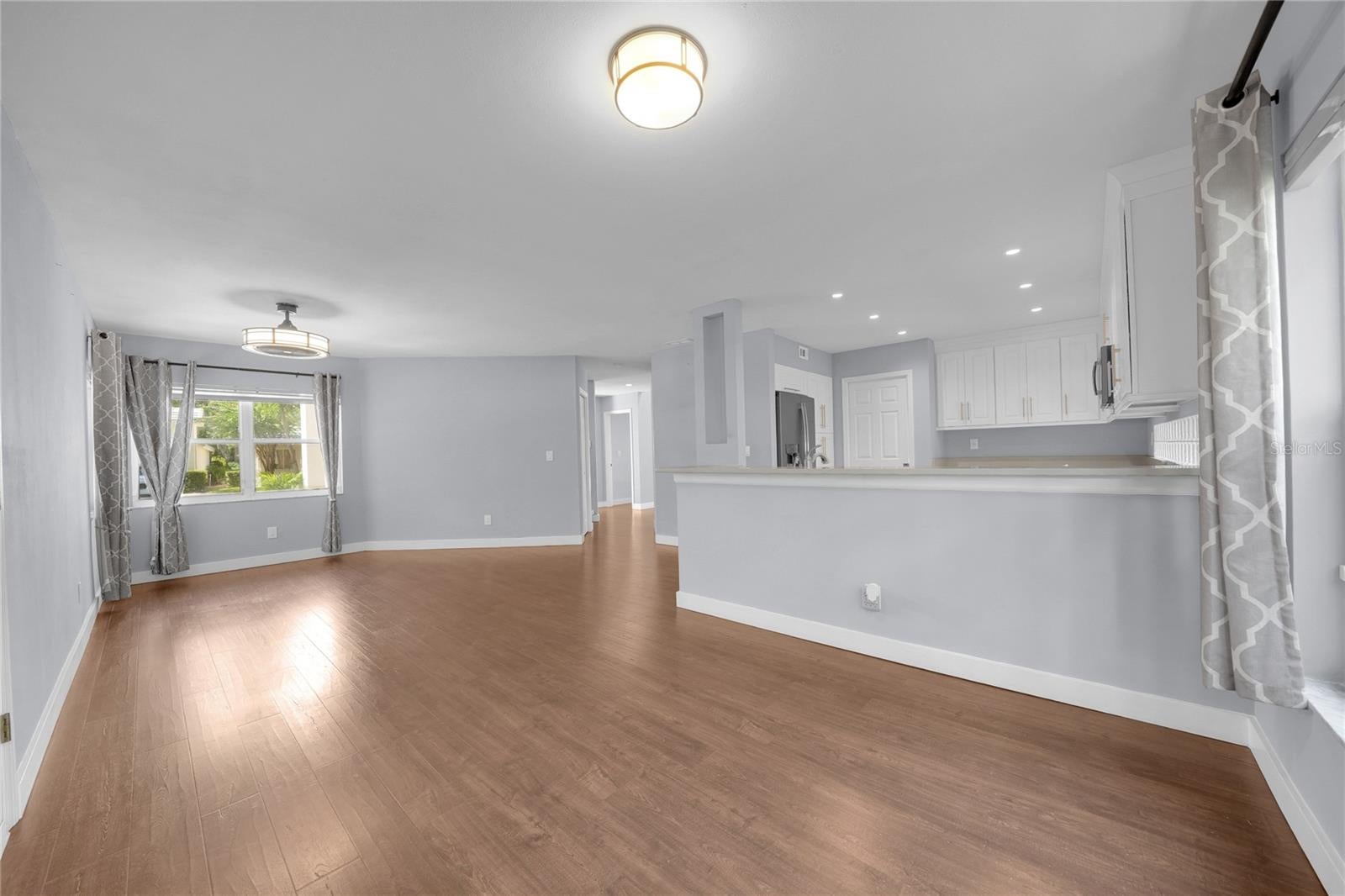 15876 Sanctuary Dr, Tampa, FL 33647 photo