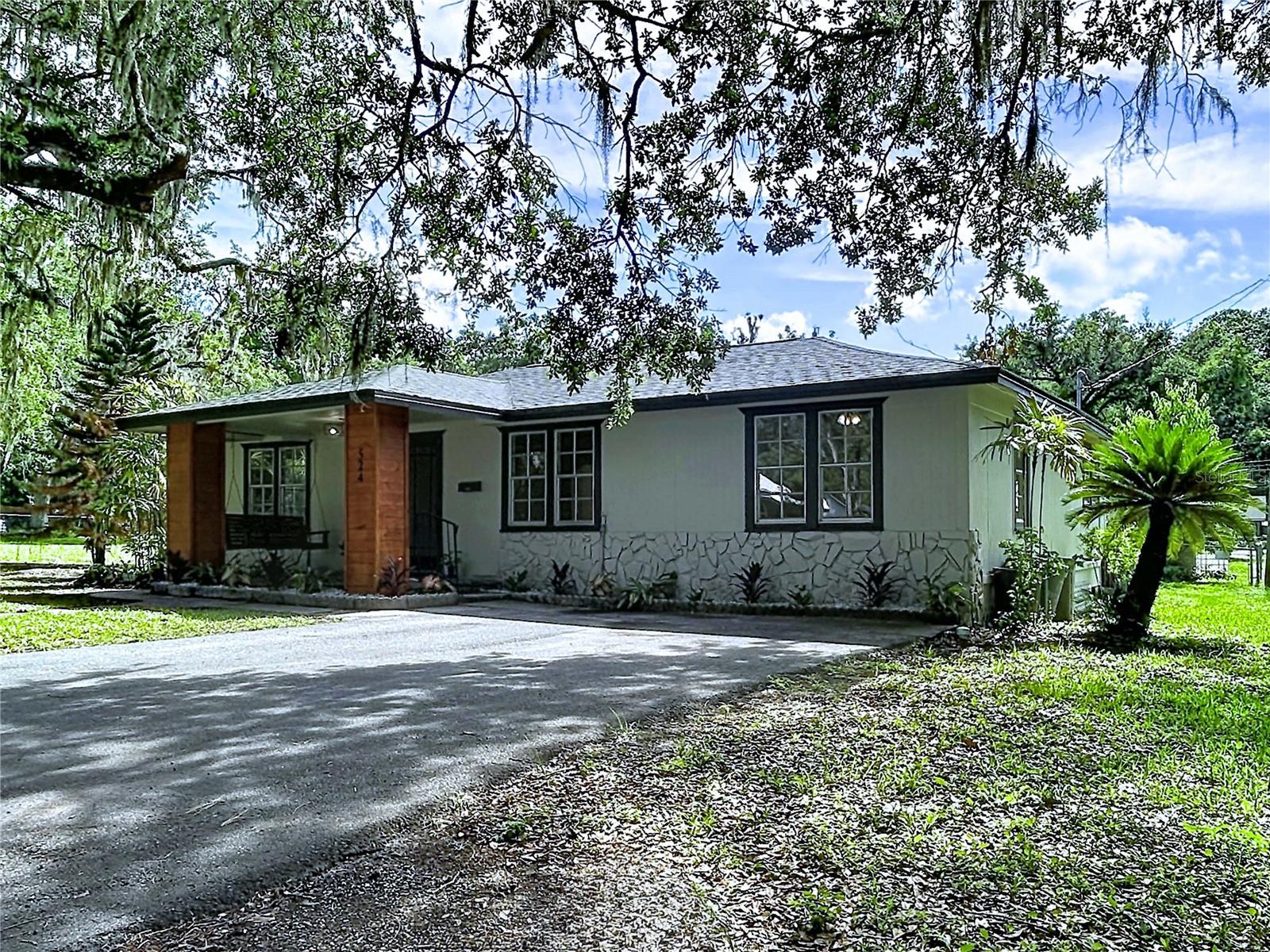 524 East Ave, Brooksville, FL 34601 photo