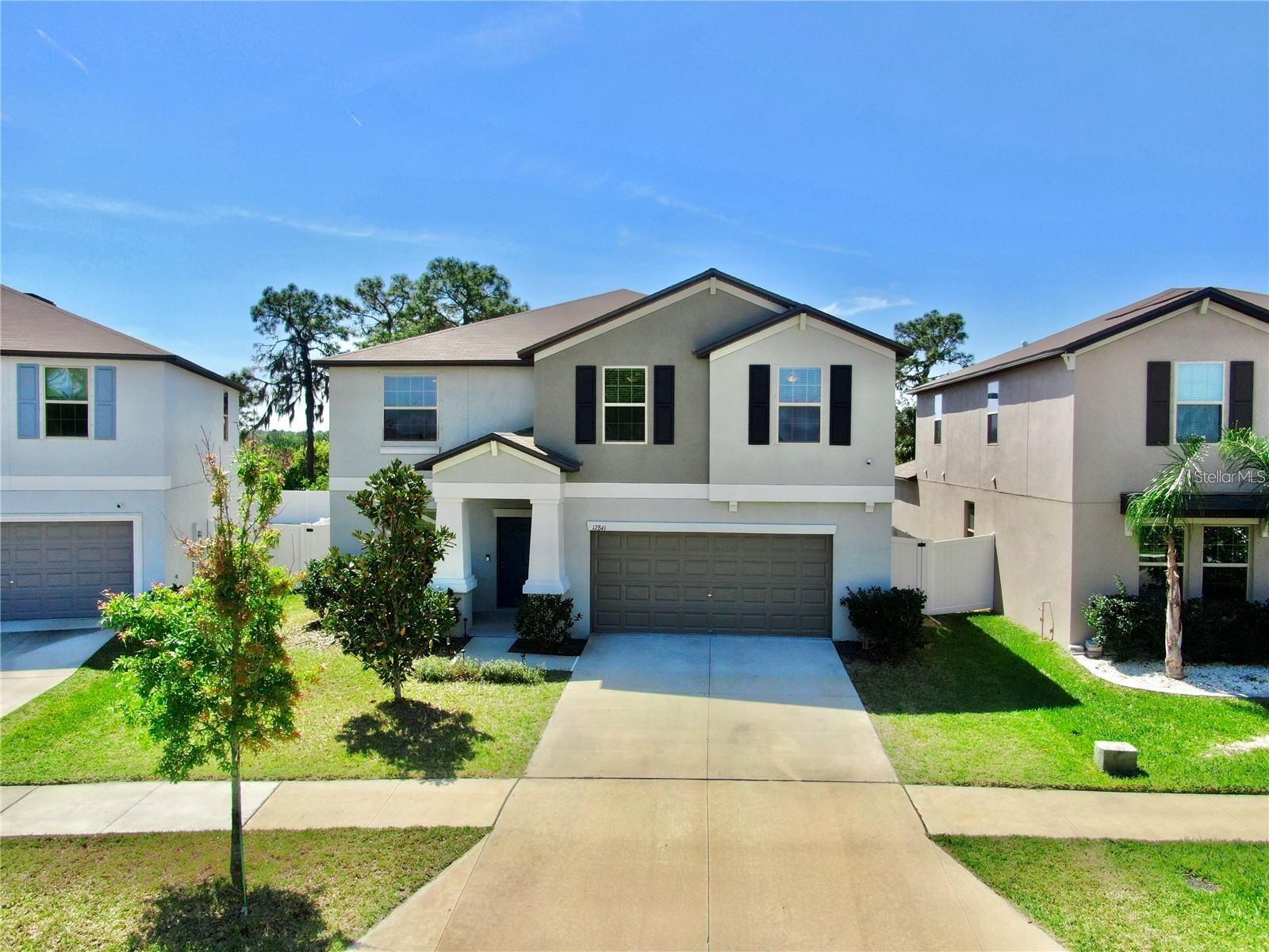 12841 Wildflower Meadow Dr, Riverview, FL 33579 photo