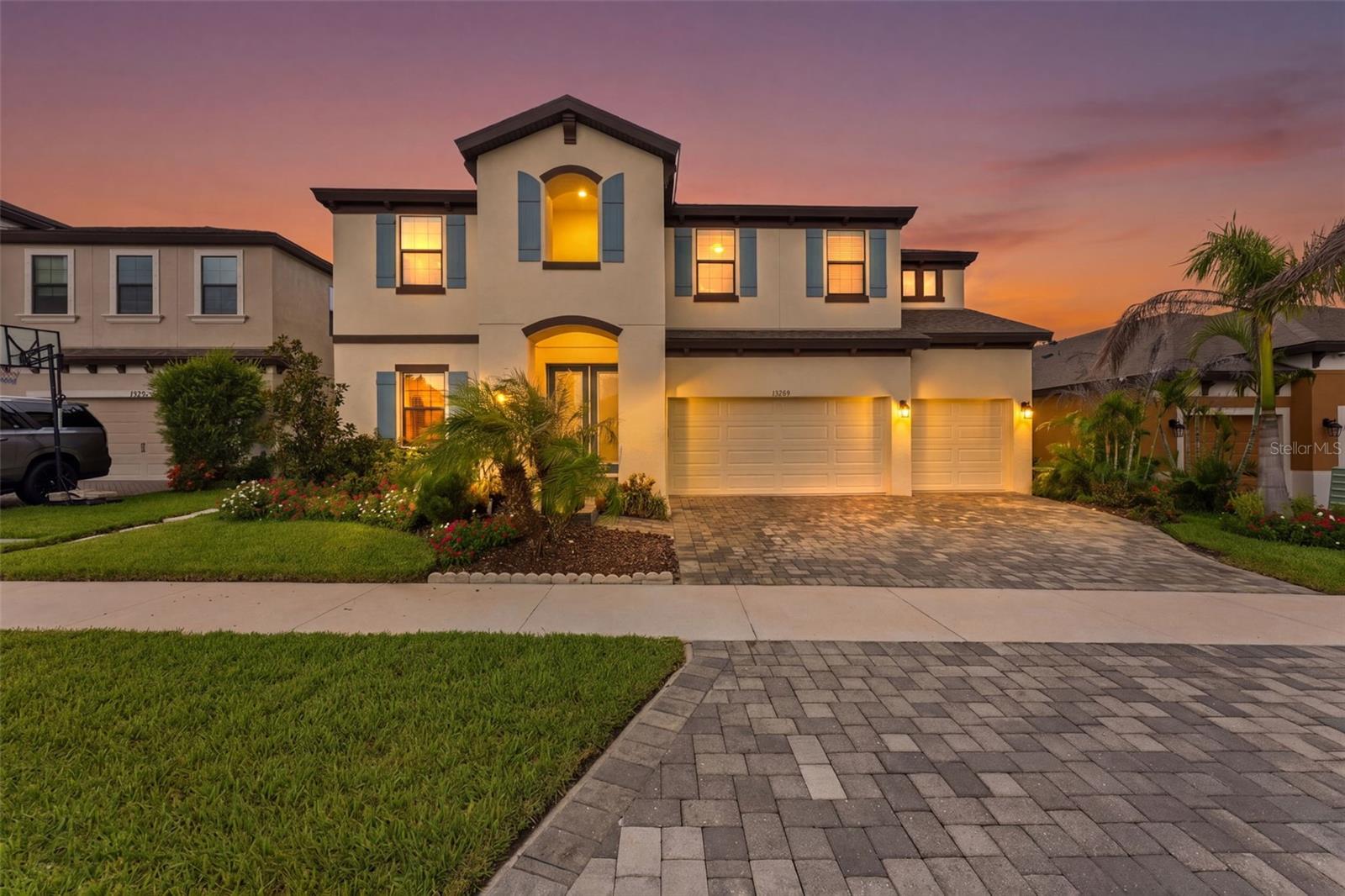 13249 Wildflower Meadow Dr, Riverview, FL 33579