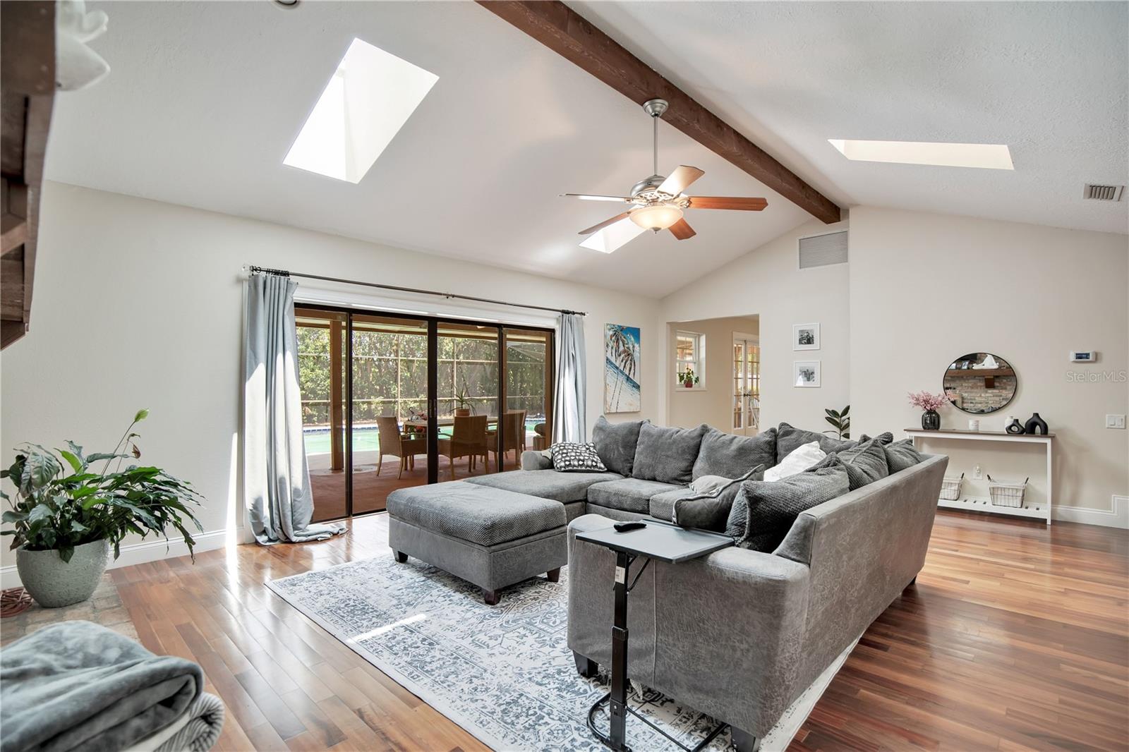 5307 Jade Cir, Orlando, FL 32812 photo