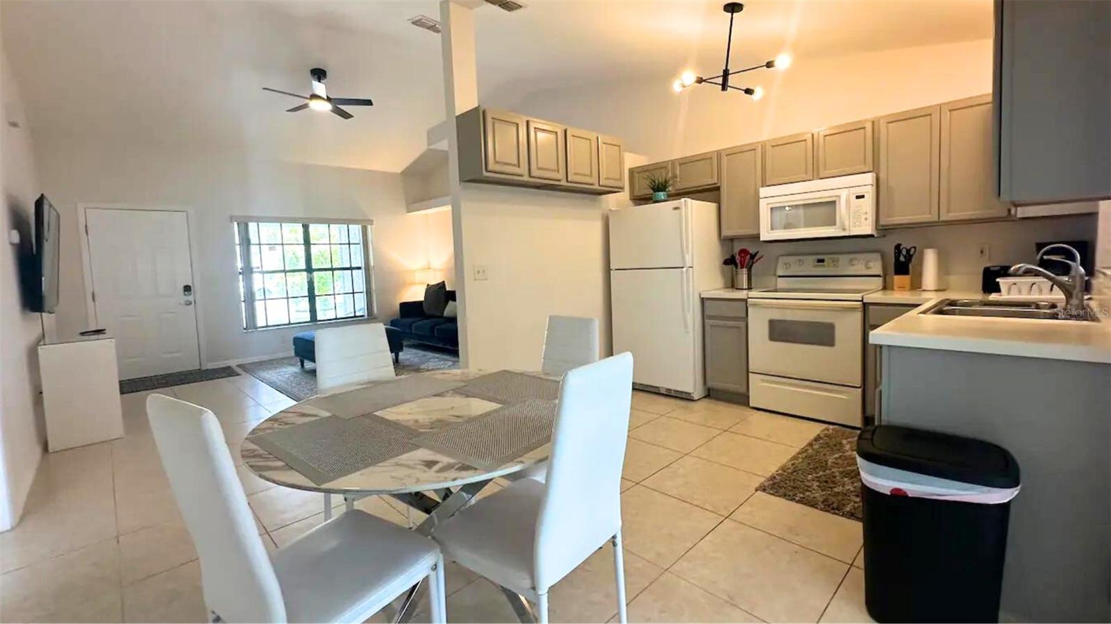 13248 Helm St, Largo, FL 33774 photo