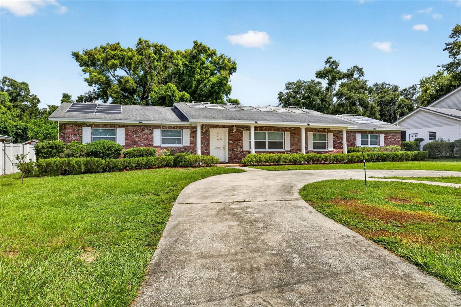 614 Sylvan Dr, Brandon, FL 33510