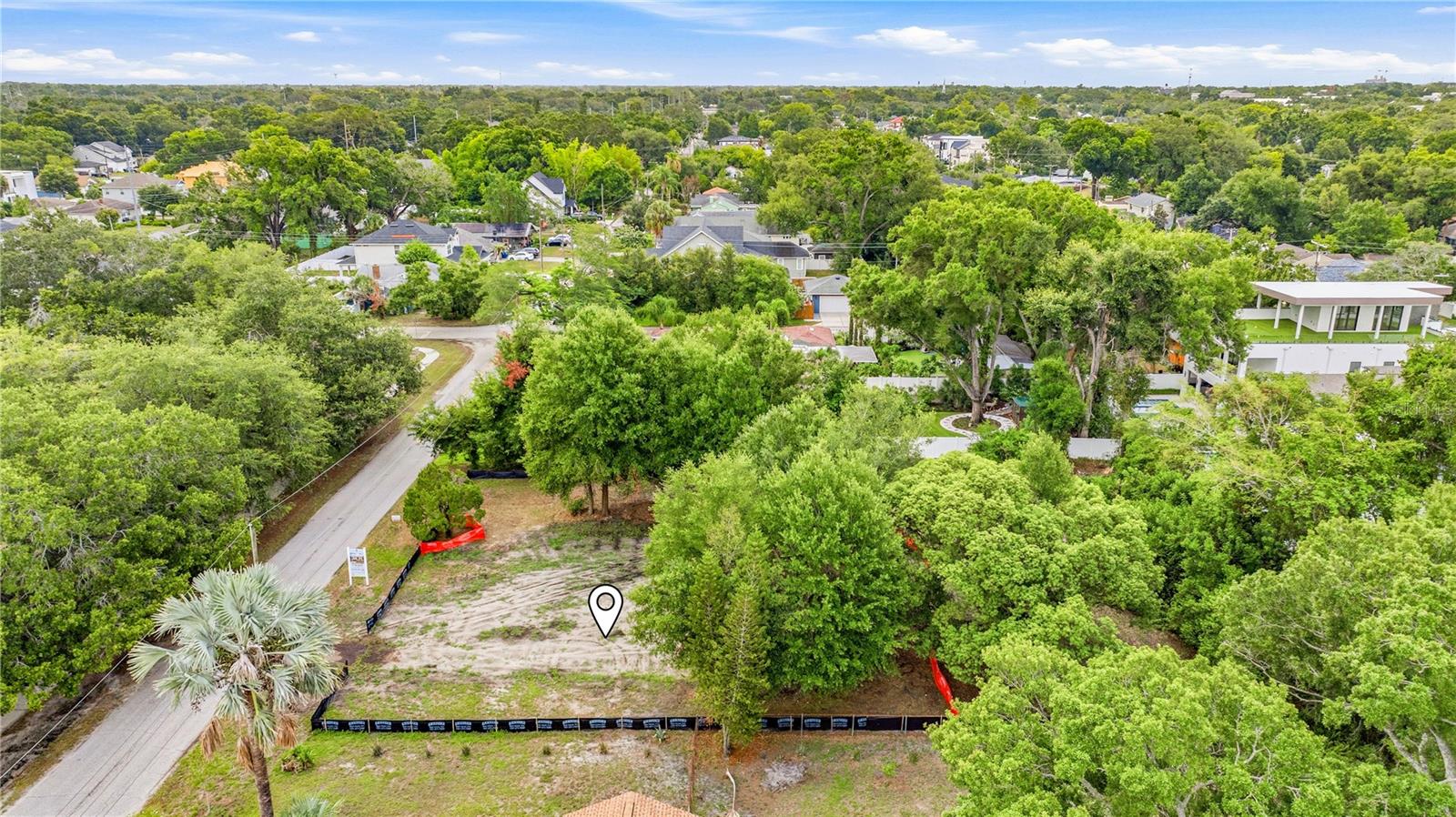 1019 W Coral St, Tampa, FL 33602 photo