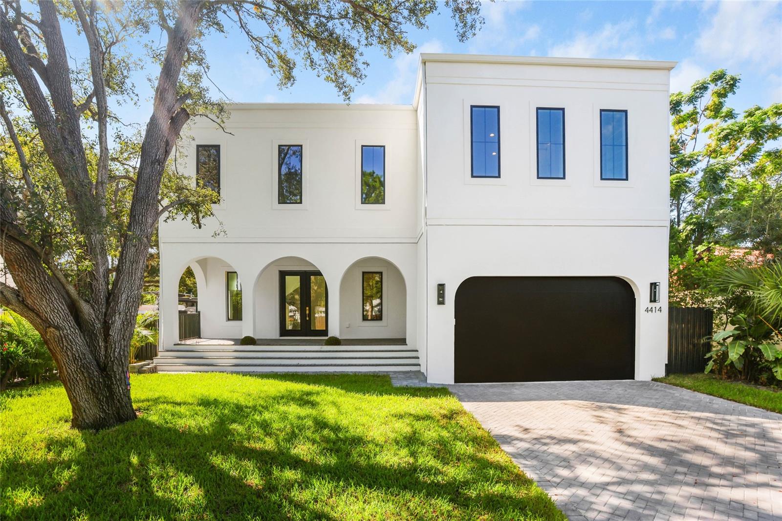 4414 Lawn Ave, Tampa, FL 33611