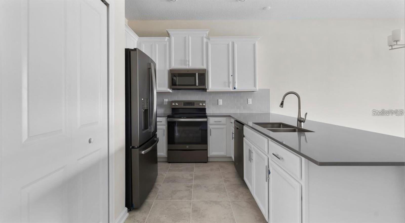 857 Ocean Course Ave #857, Davenport, FL 33896 photo