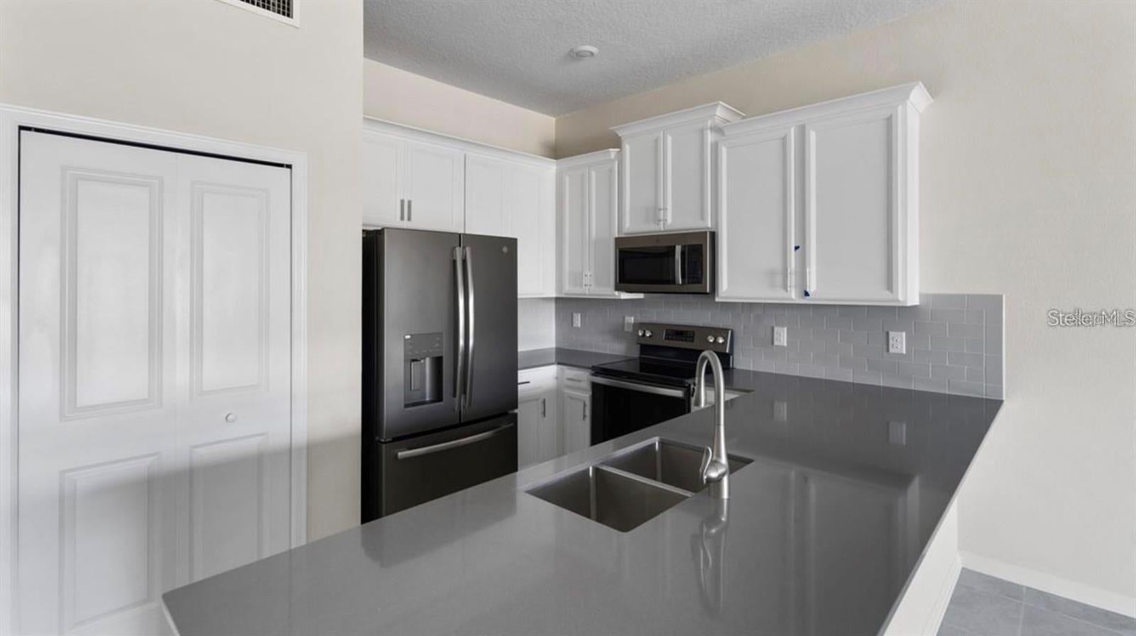 857 Ocean Course Ave #857, Davenport, FL 33896 photo