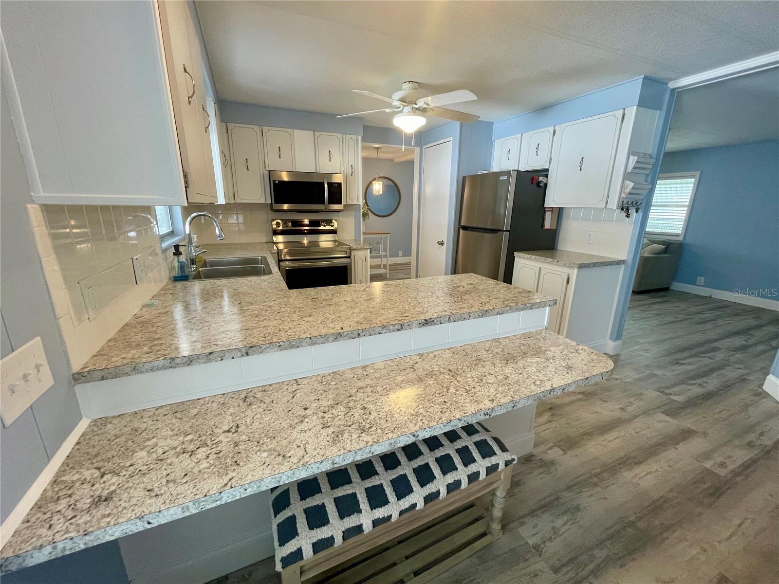 34645 Camphor Dr, Pinellas Park, FL 33781 photo
