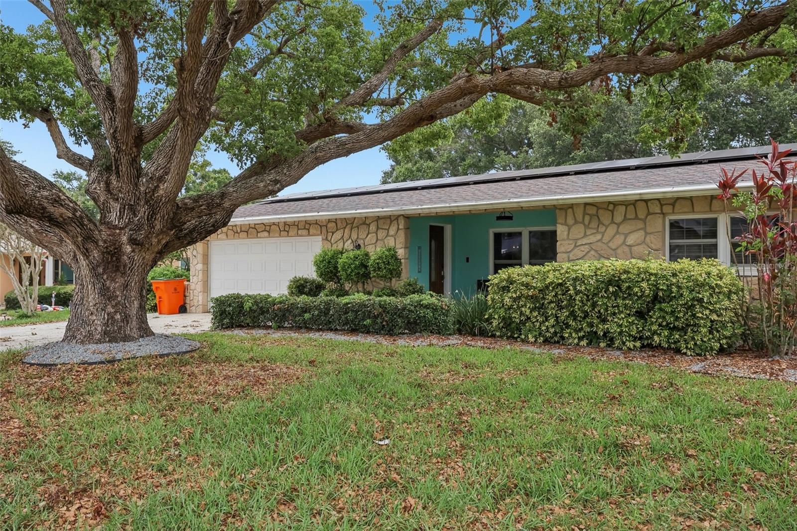 13801 87 Ave, Seminole, FL 33776