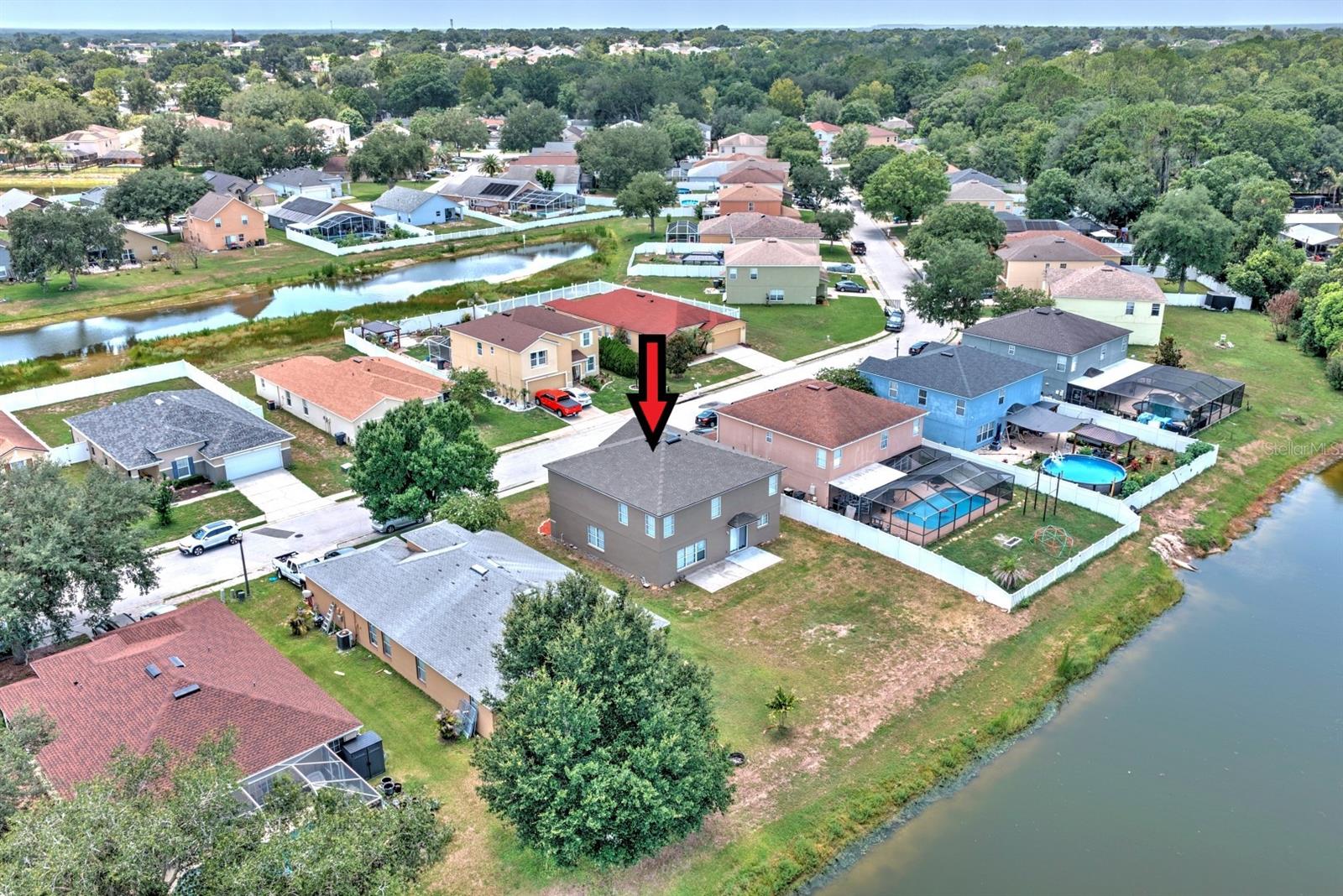7508 Hunters Greene Cir, Lakeland, FL 33810 photo