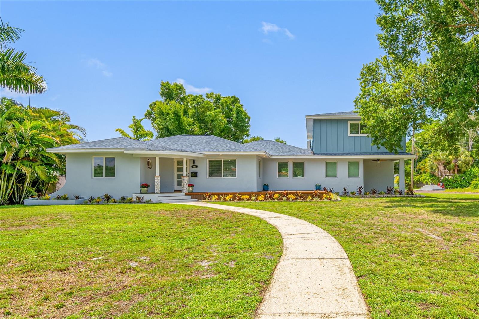 380 Villagrande Ave, Saint Petersburg, FL 33707 photo