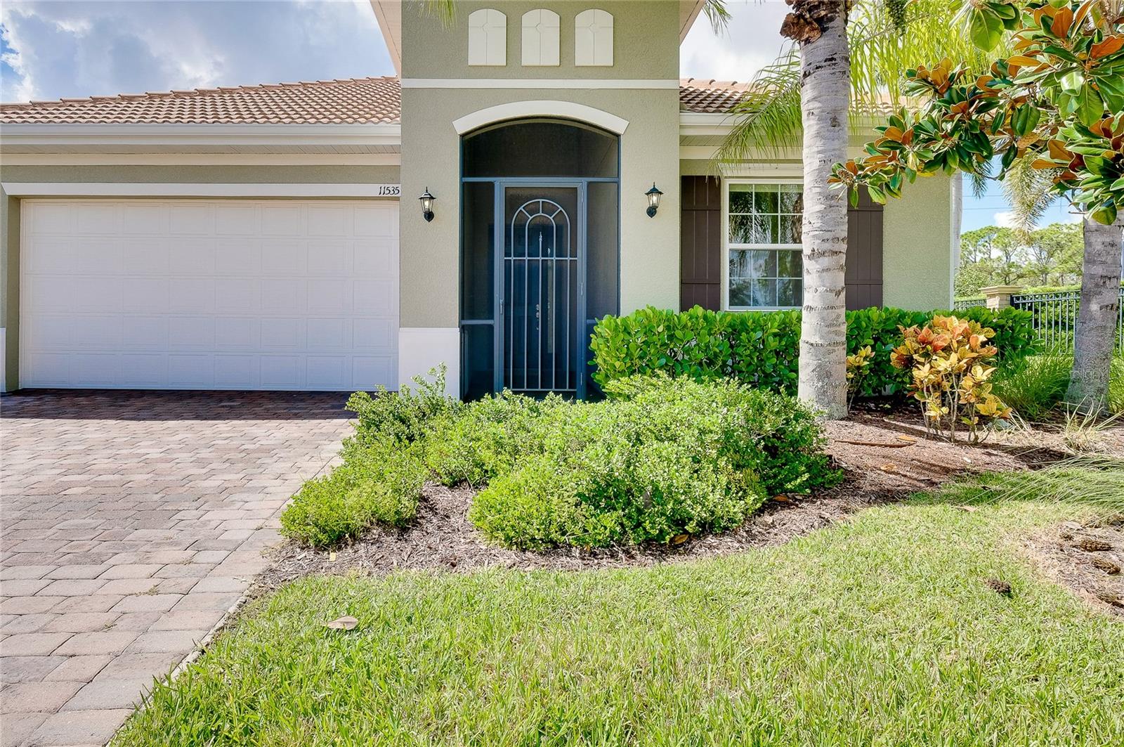 11535 Blackfin St, Venice, FL 34292 photo