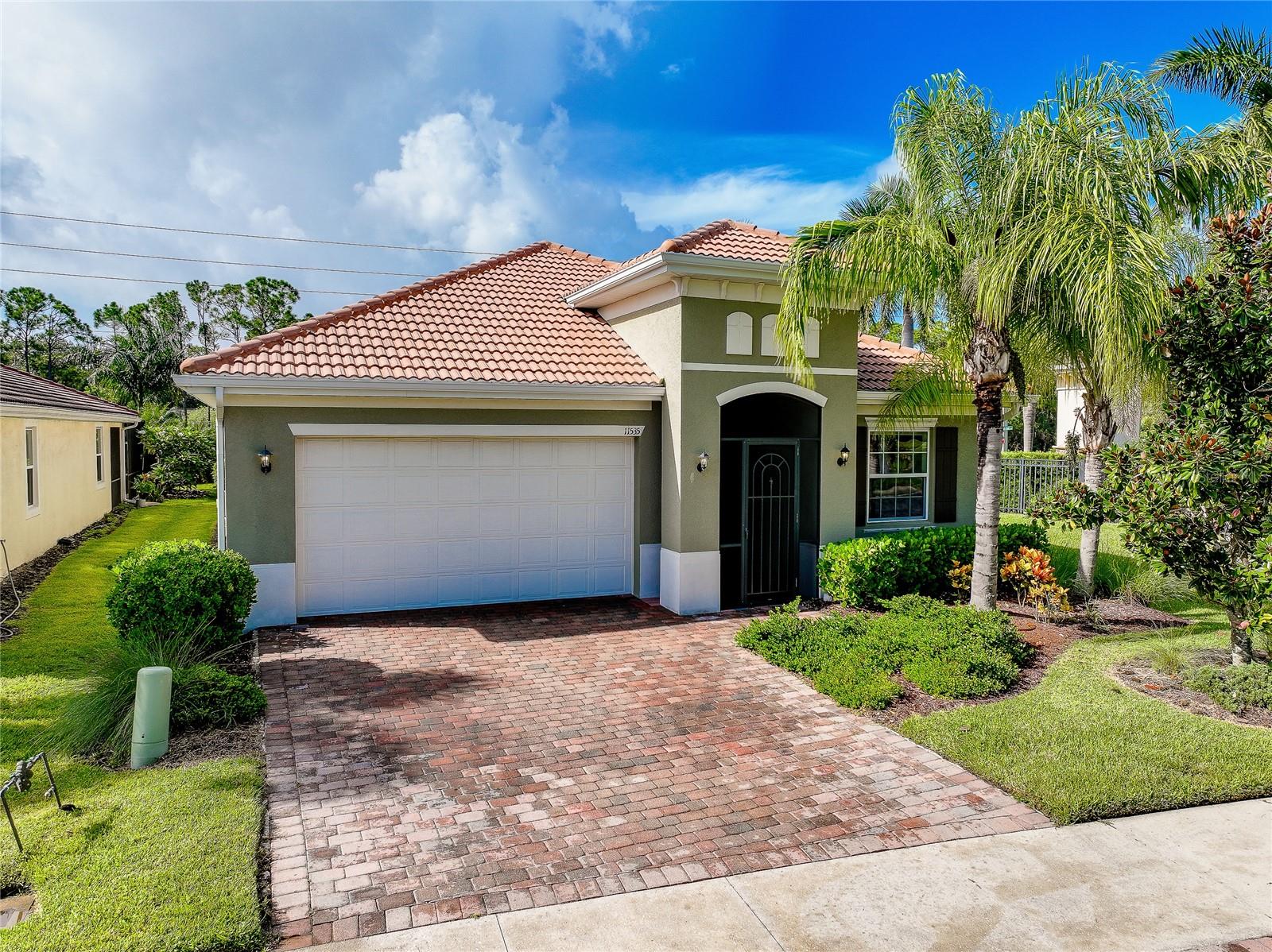 11535 Blackfin St, Venice, FL 34292 photo