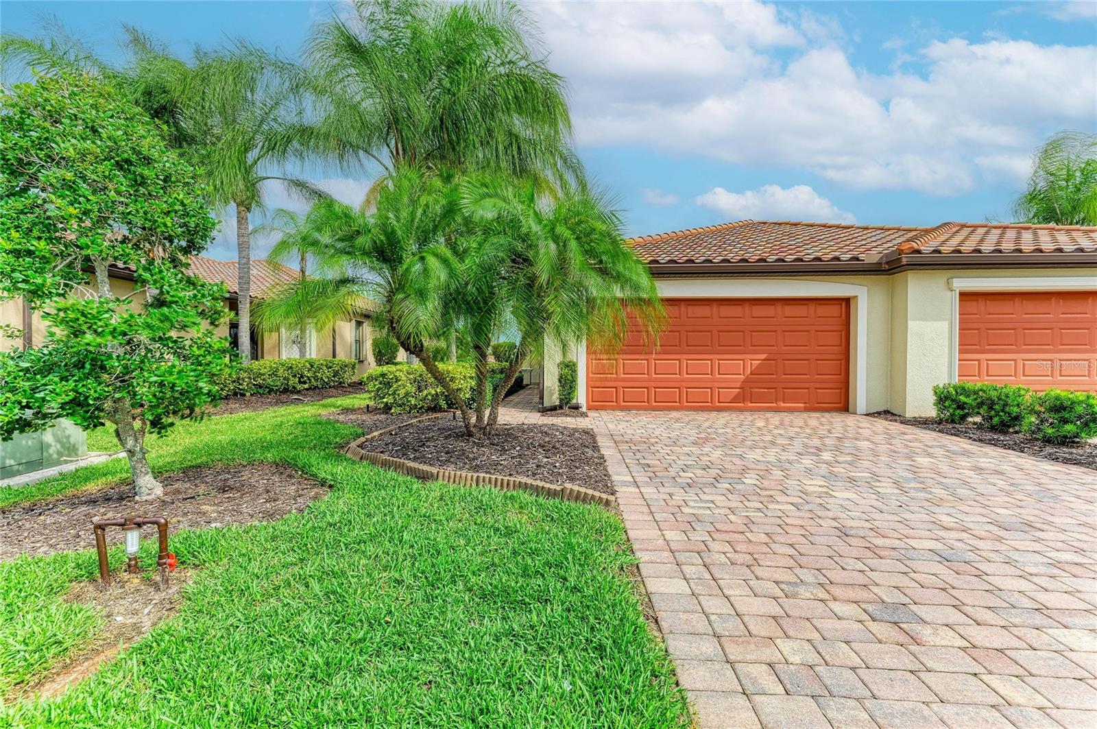 6623 Candlestick Dr, Bradenton, FL 34212