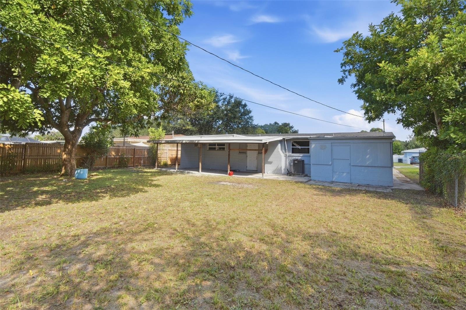 6448 41 Ave, Saint Petersburg, FL 33709 photo