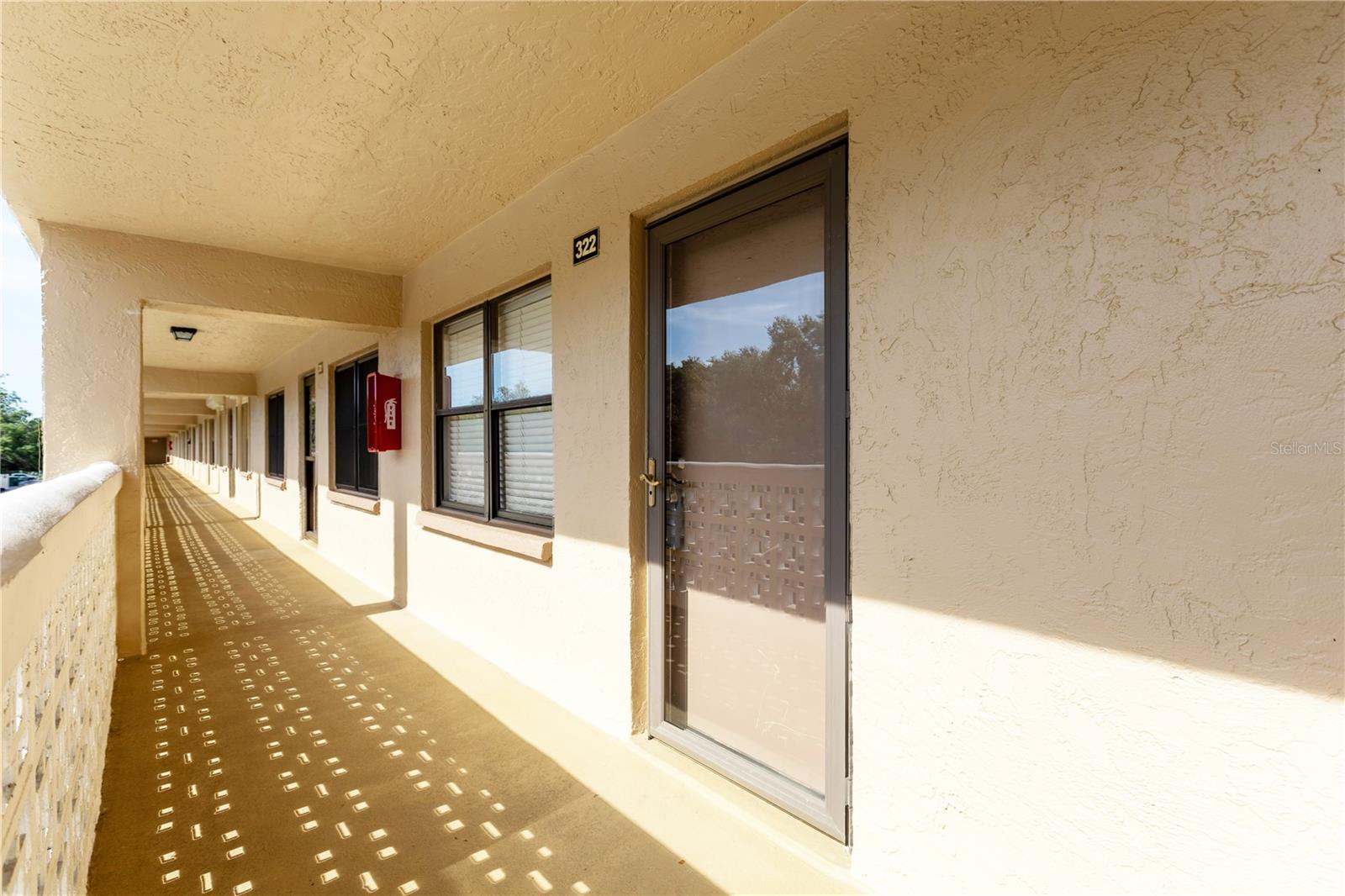 5080 Locust #322, Saint Petersburg, FL 33703 photo