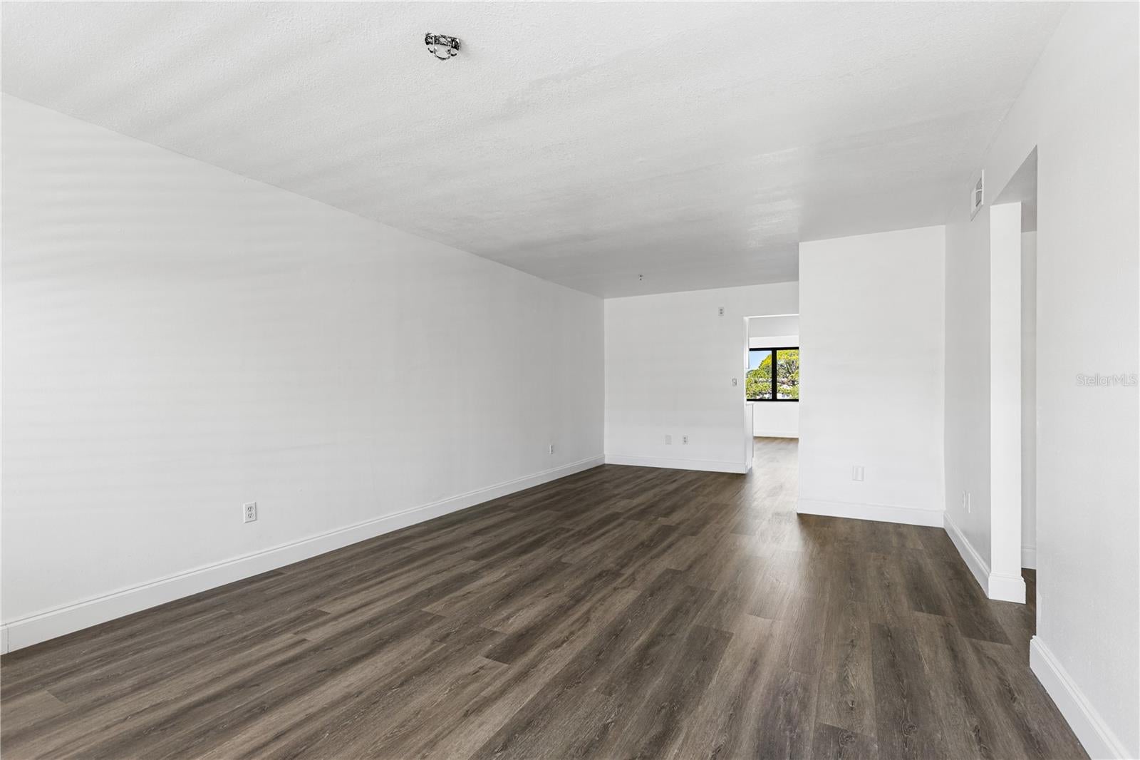 5080 Locust #322, Saint Petersburg, FL 33703 photo