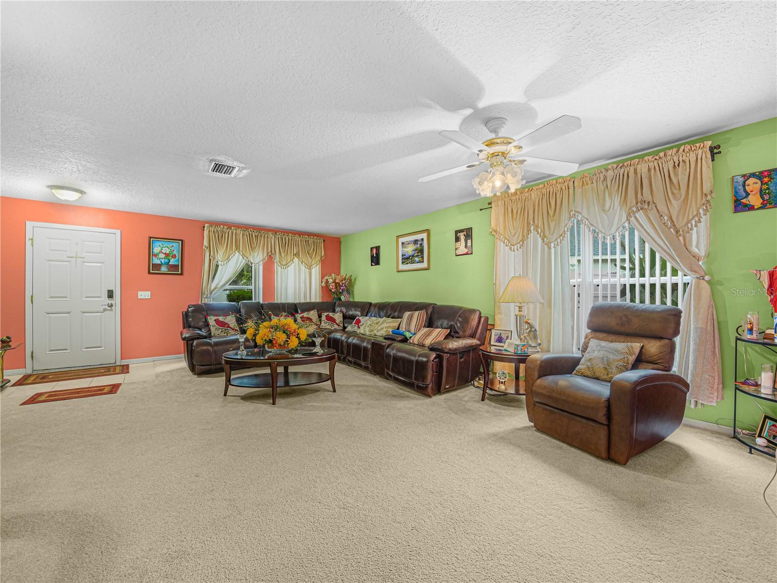 7448 Hunters Greene Cir, Lakeland, FL 33810 photo