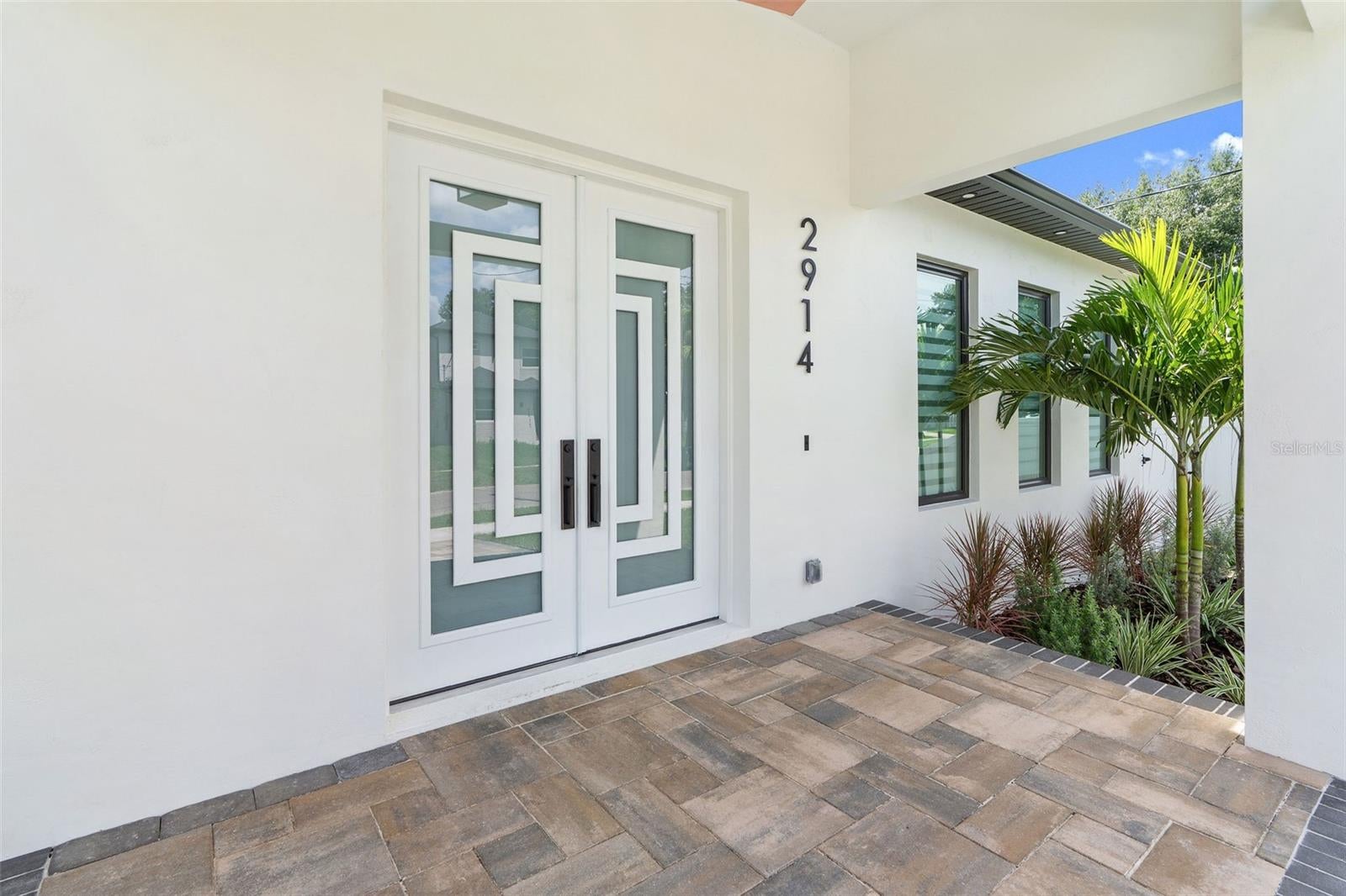 2914 W Walnut St, Tampa, FL 33607 photo
