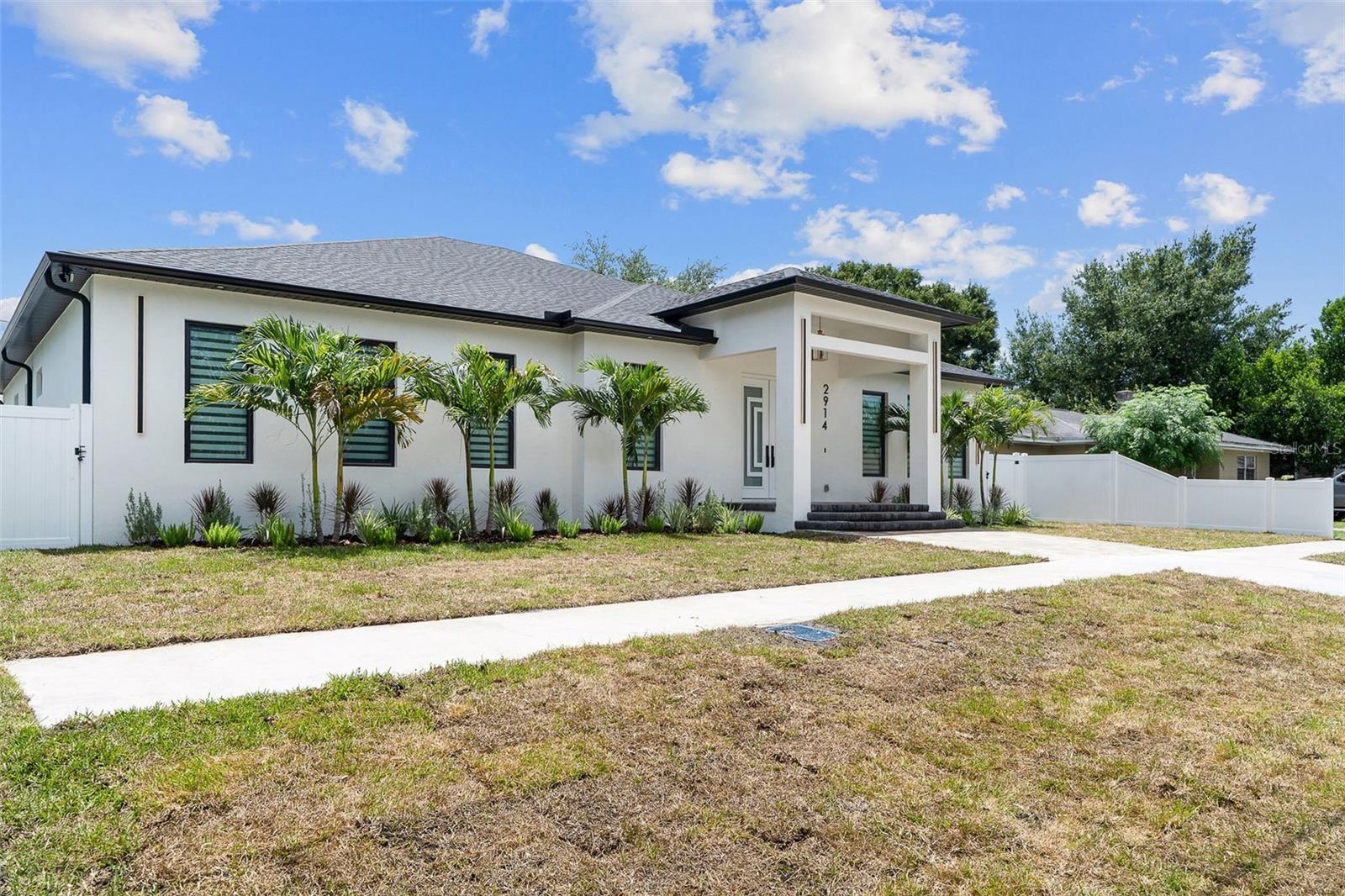 2914 W Walnut St, Tampa, FL 33607 photo